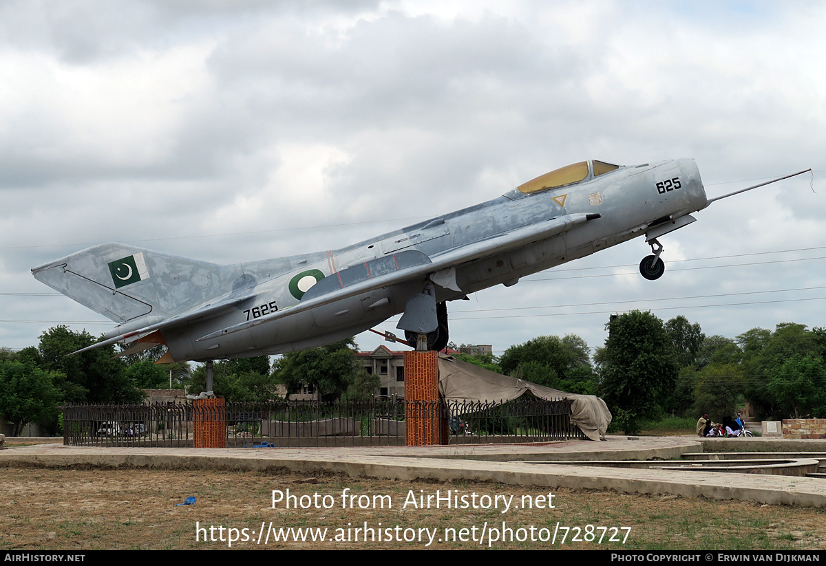 Aircraft Photo of 7625 | Shenyang F-6 | Pakistan - Air Force | AirHistory.net #728727