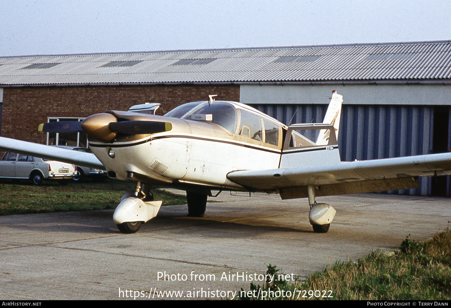 Aircraft Photo of G-ATTY | Piper PA-32-250 Cherokee Six | AirHistory.net #729022