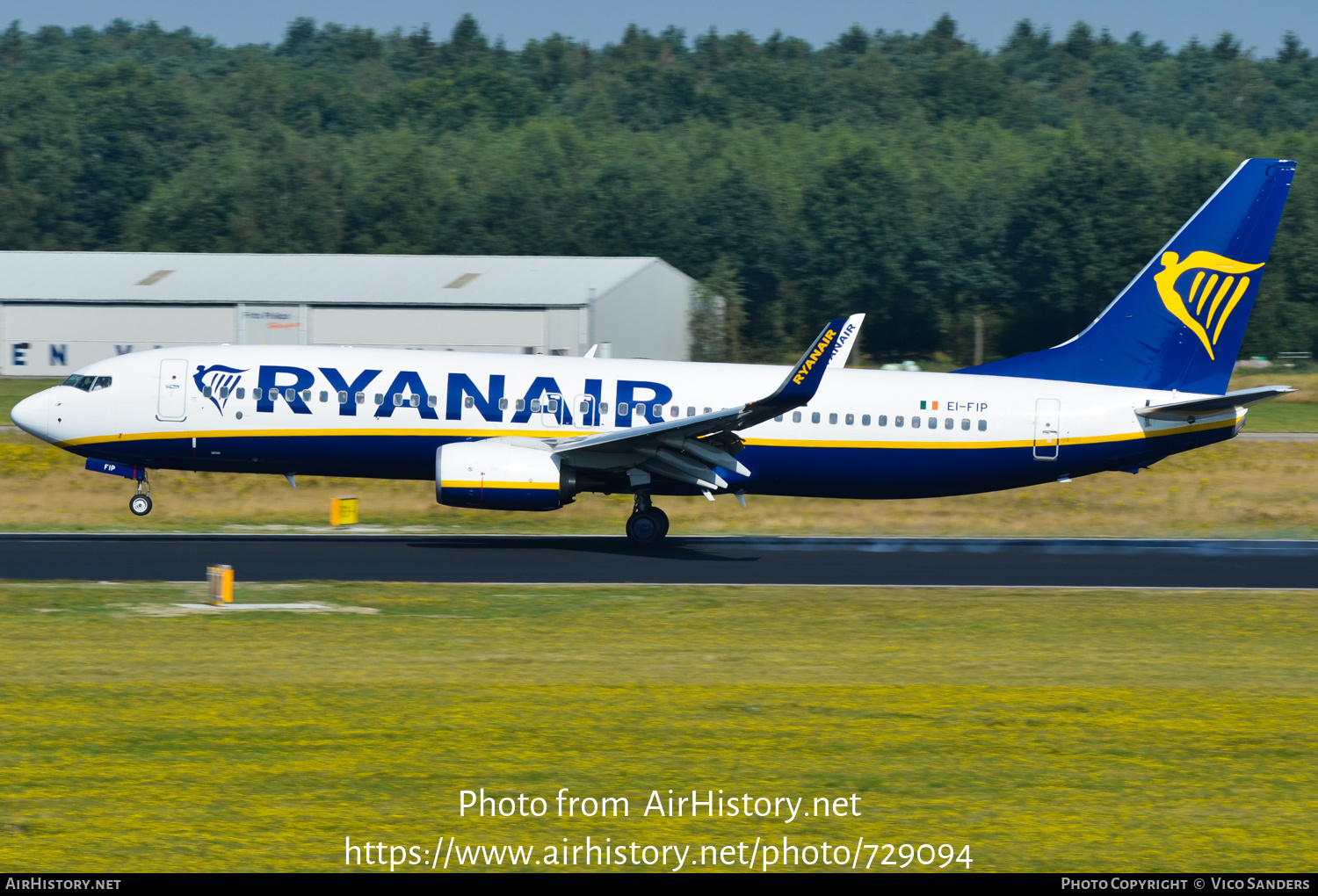 Aircraft Photo of EI-FIP | Boeing 737-8AS | Ryanair | AirHistory.net #729094