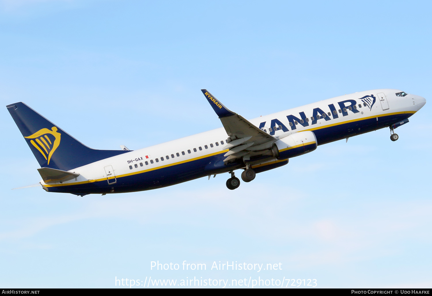 Aircraft Photo of 9H-QAX | Boeing 737-8AS | Ryanair | AirHistory.net #729123