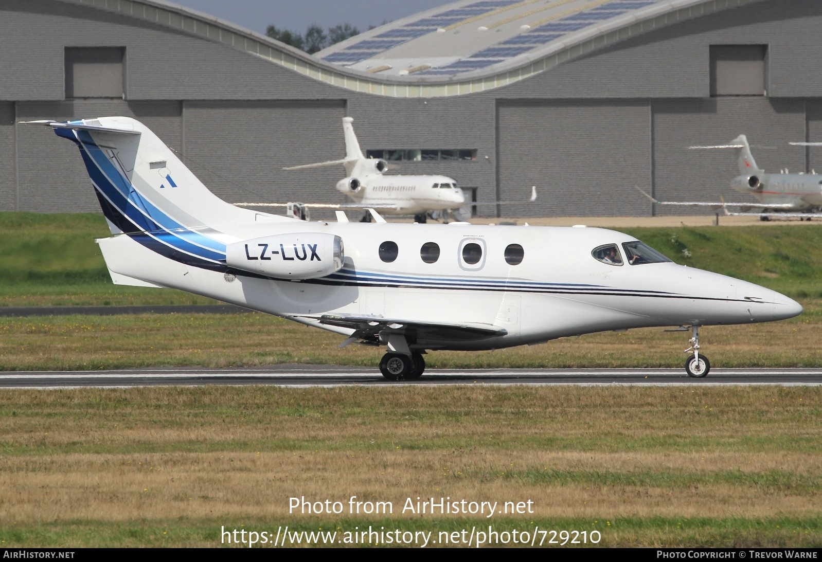 Aircraft Photo of LZ-LUX | Raytheon 390 Premier I | AirHistory.net #729210