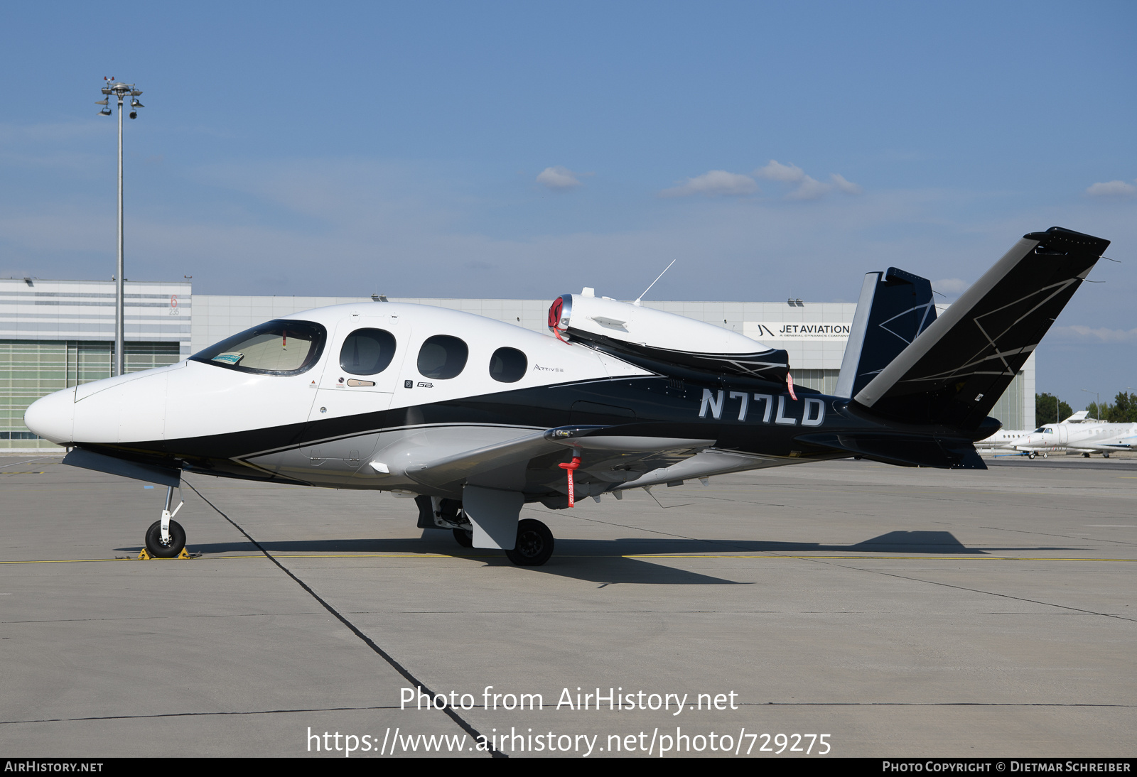 Aircraft Photo of N77LD | Cirrus SF-50 Vision G2+ Arrivee | AirHistory.net #729275