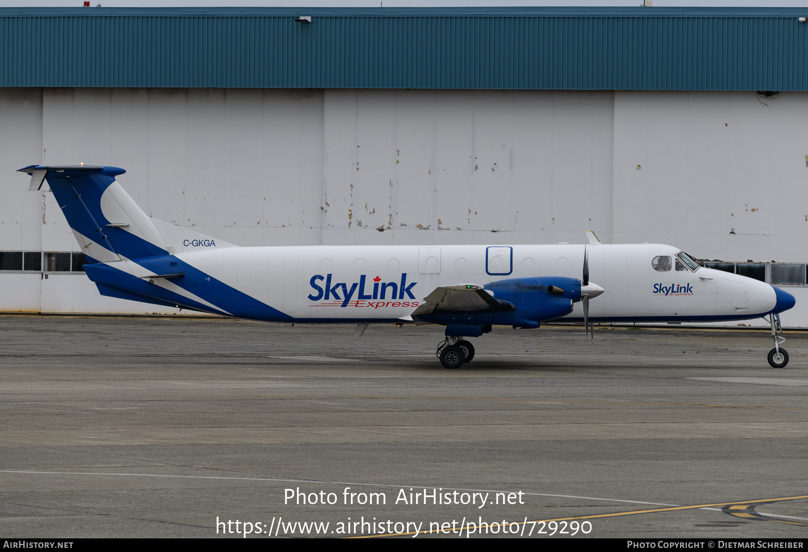 Aircraft Photo of C-GKGA | Beech 1900C-1(F) | SkyLink Express | AirHistory.net #729290