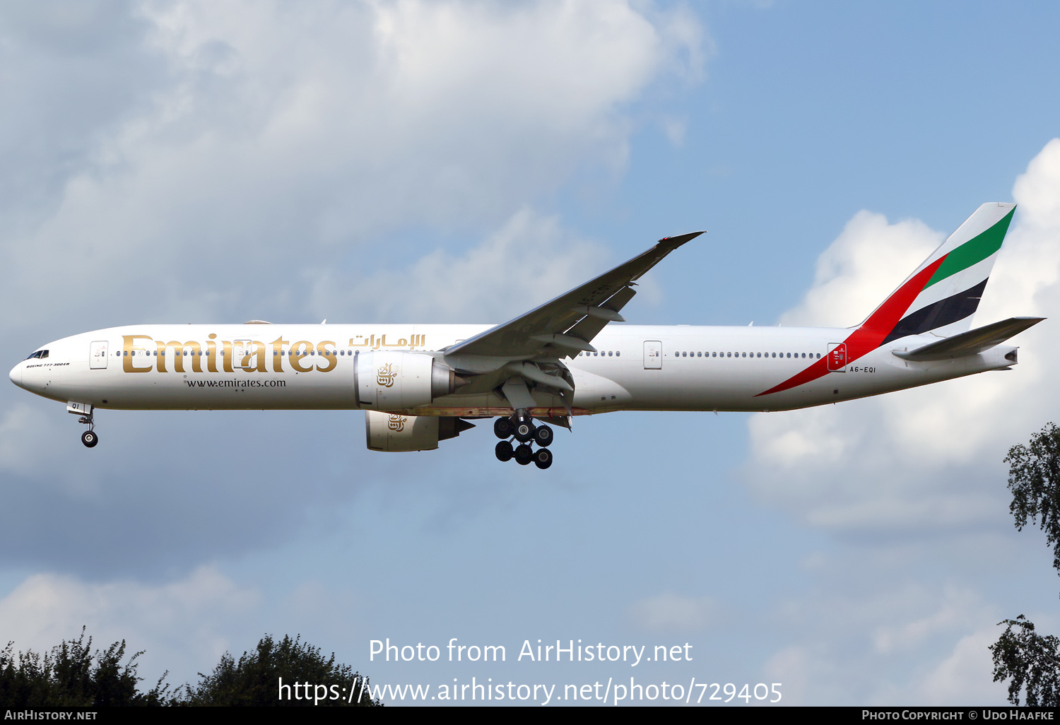 Aircraft Photo of A6-EQI | Boeing 777-300/ER | Emirates | AirHistory.net #729405