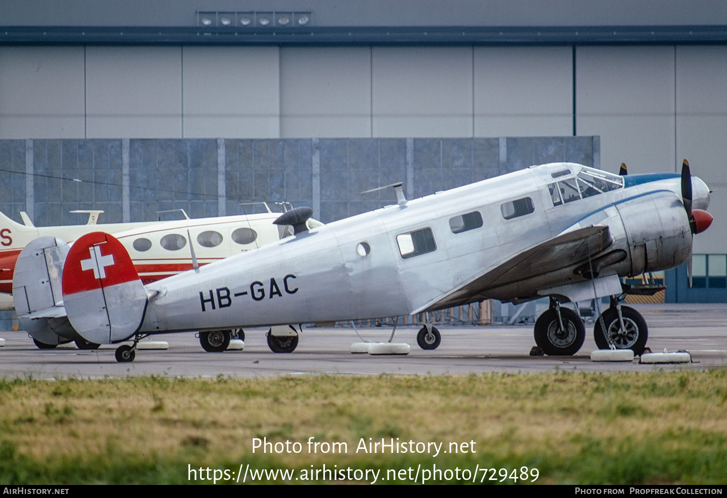 Aircraft Photo of HB-GAC | Beech C18S | AirHistory.net #729489