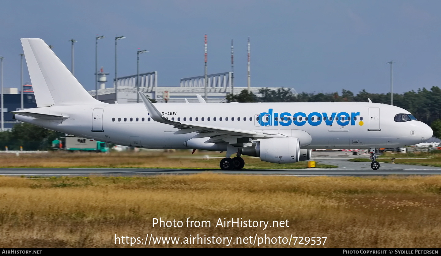 Aircraft Photo of D-AIUV | Airbus A320-214 | Discover Airlines | AirHistory.net #729537