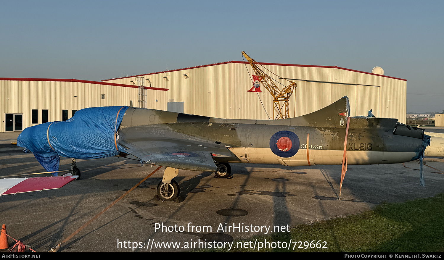 Aircraft Photo of SE-DXH | Hawker Hunter T7A | UK - Air Force | AirHistory.net #729662