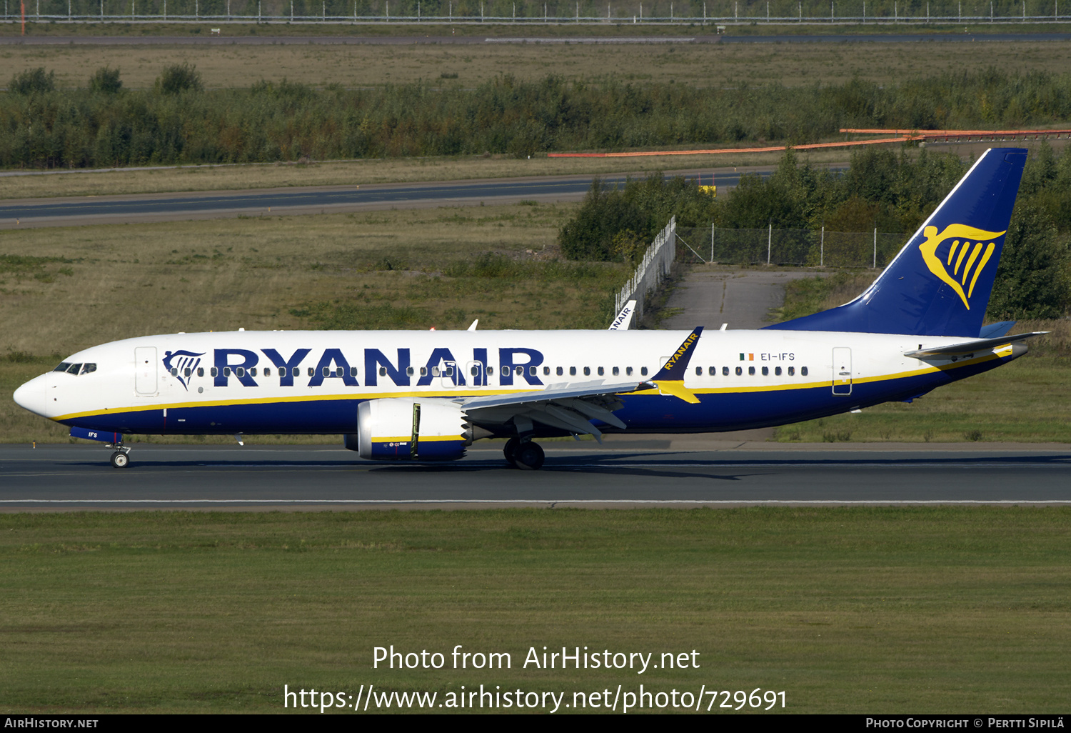 Aircraft Photo of EI-IFS | Boeing 737-8200 Max 200 | Ryanair | AirHistory.net #729691