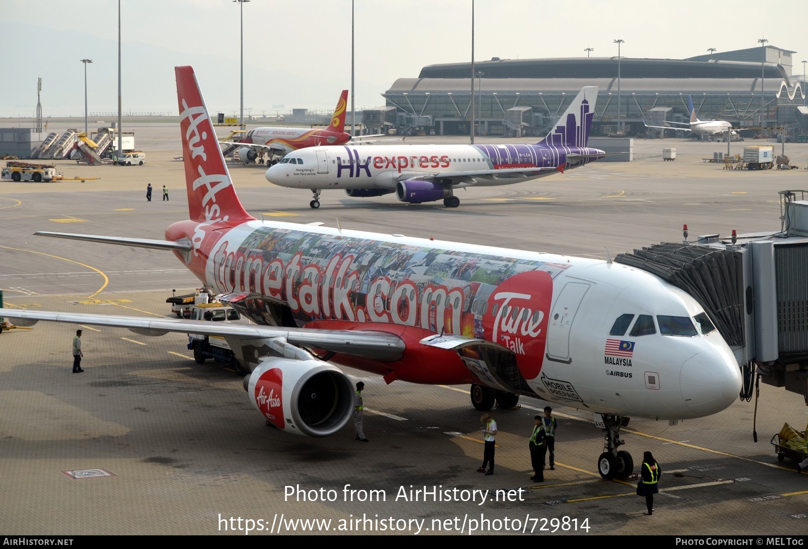 Aircraft Photo of 9M-AHE | Airbus A320-216 | AirAsia | AirHistory.net #729814