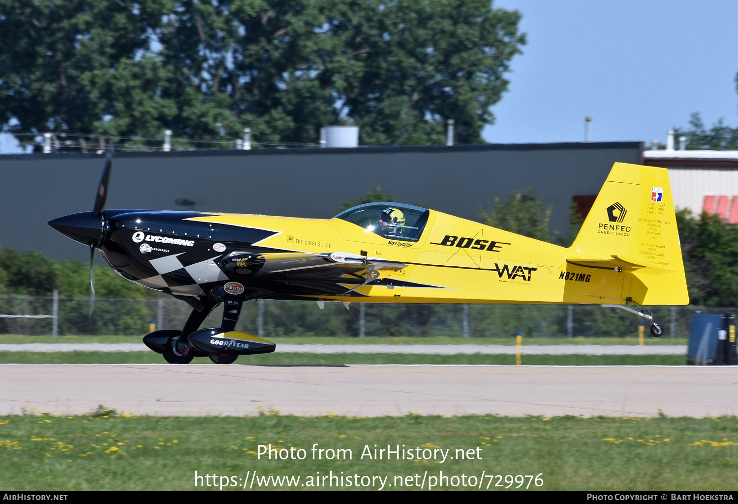 Aircraft Photo of N821MG | Extra EA-300SC | AirHistory.net #729976