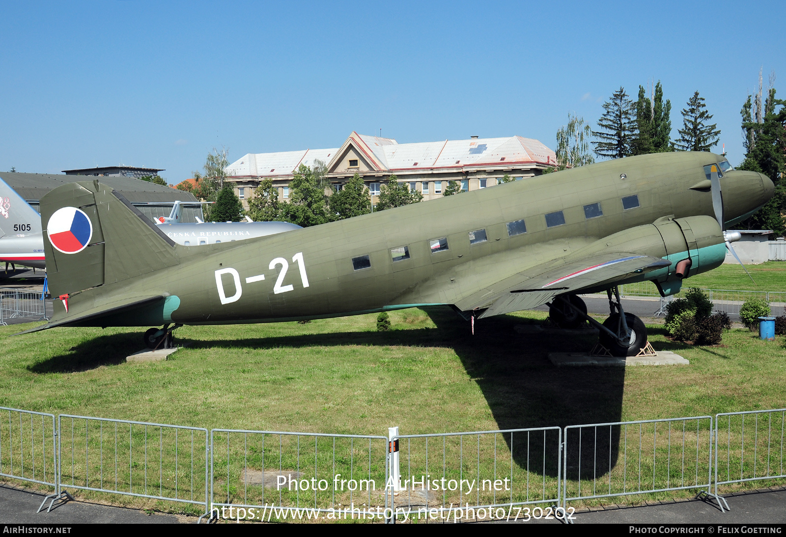 Aircraft Photo of D-21 | Douglas DC-3-229 | Czechoslovakia - Air Force | AirHistory.net #730202