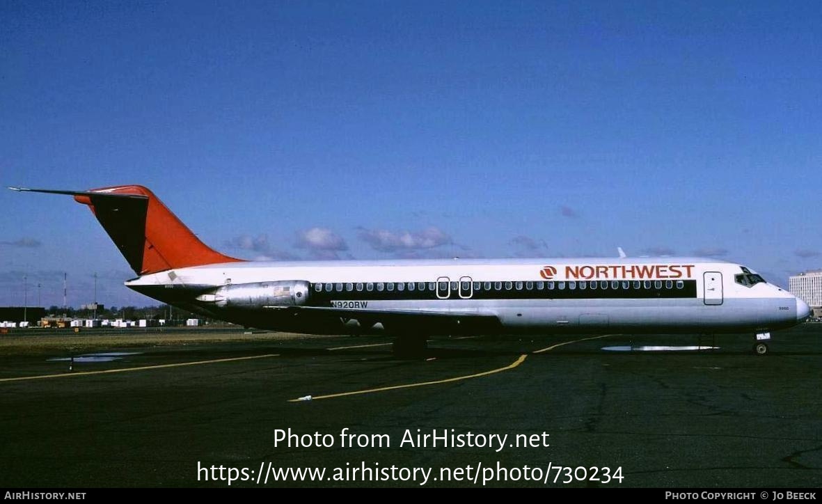 Aircraft Photo of N920RW | McDonnell Douglas DC-9-31 | Northwest Airlines | AirHistory.net #730234