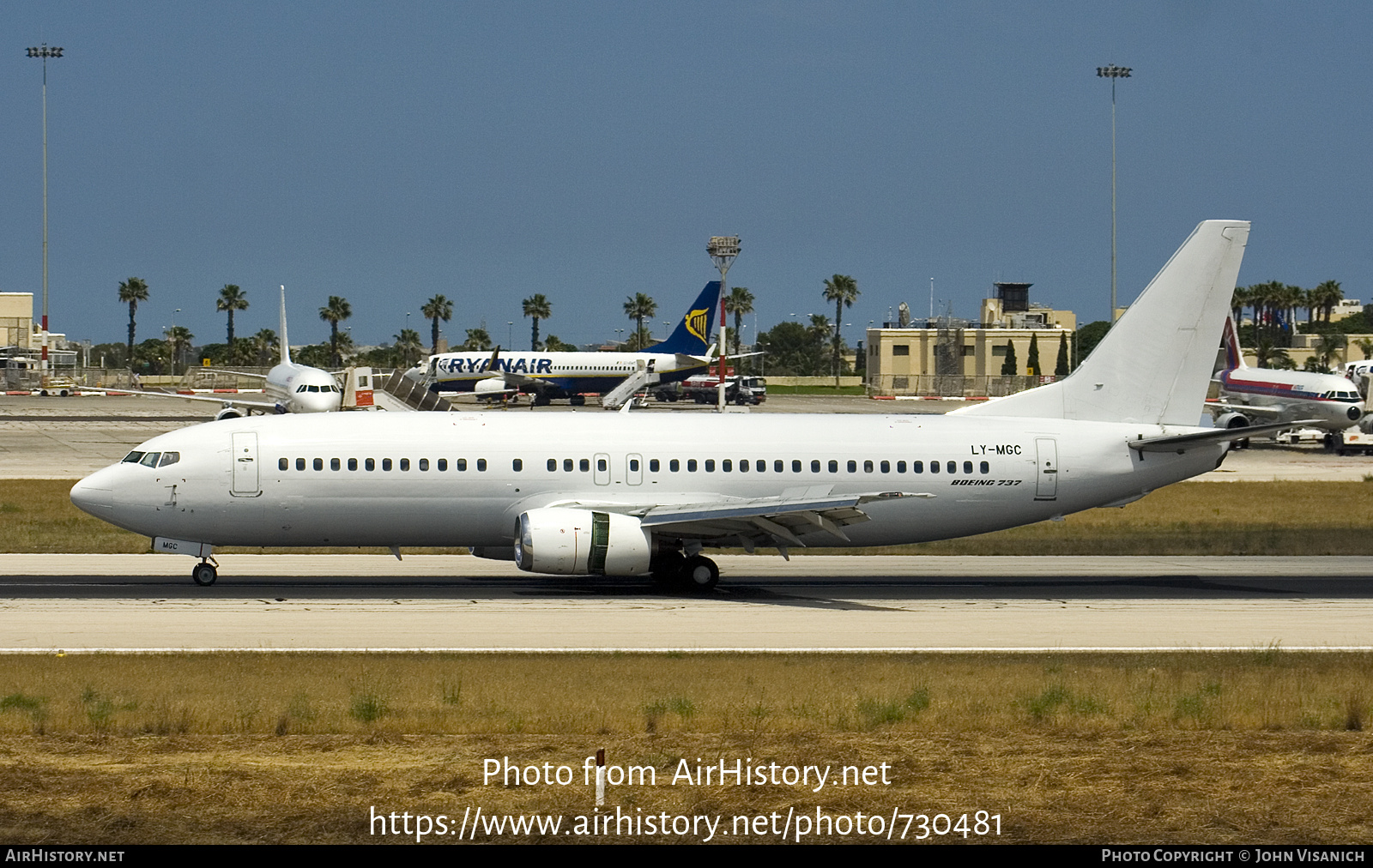 Aircraft Photo of LY-MGC | Boeing 737-4Y0 | AirHistory.net #730481