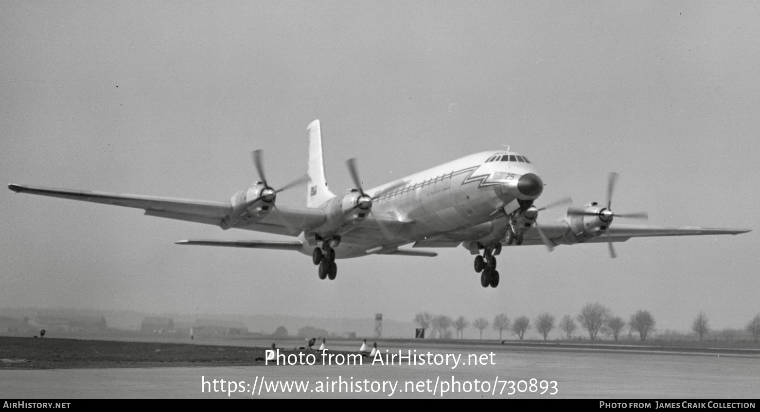 Aircraft Photo of 15925 | Canadair CC-106 Yukon (CL-44-6) | Canada - Air Force | AirHistory.net #730893