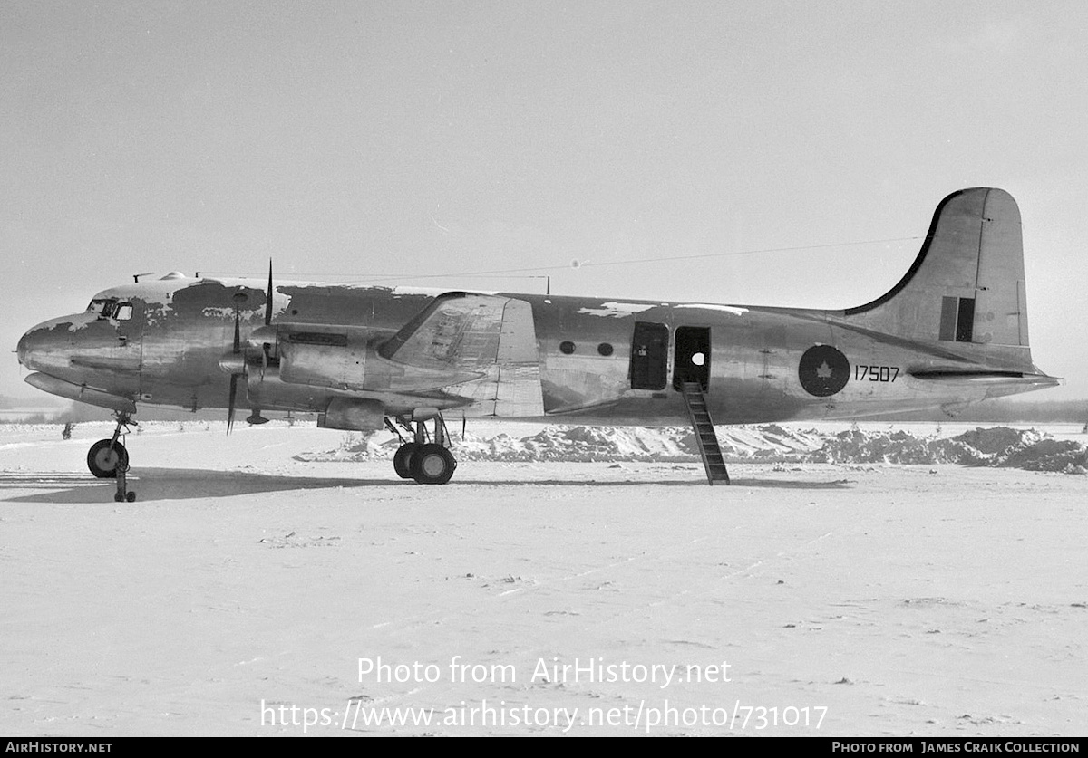 Aircraft Photo of 17507 | Canadair DC-4M-1 North Star | Canada - Air Force | AirHistory.net #731017