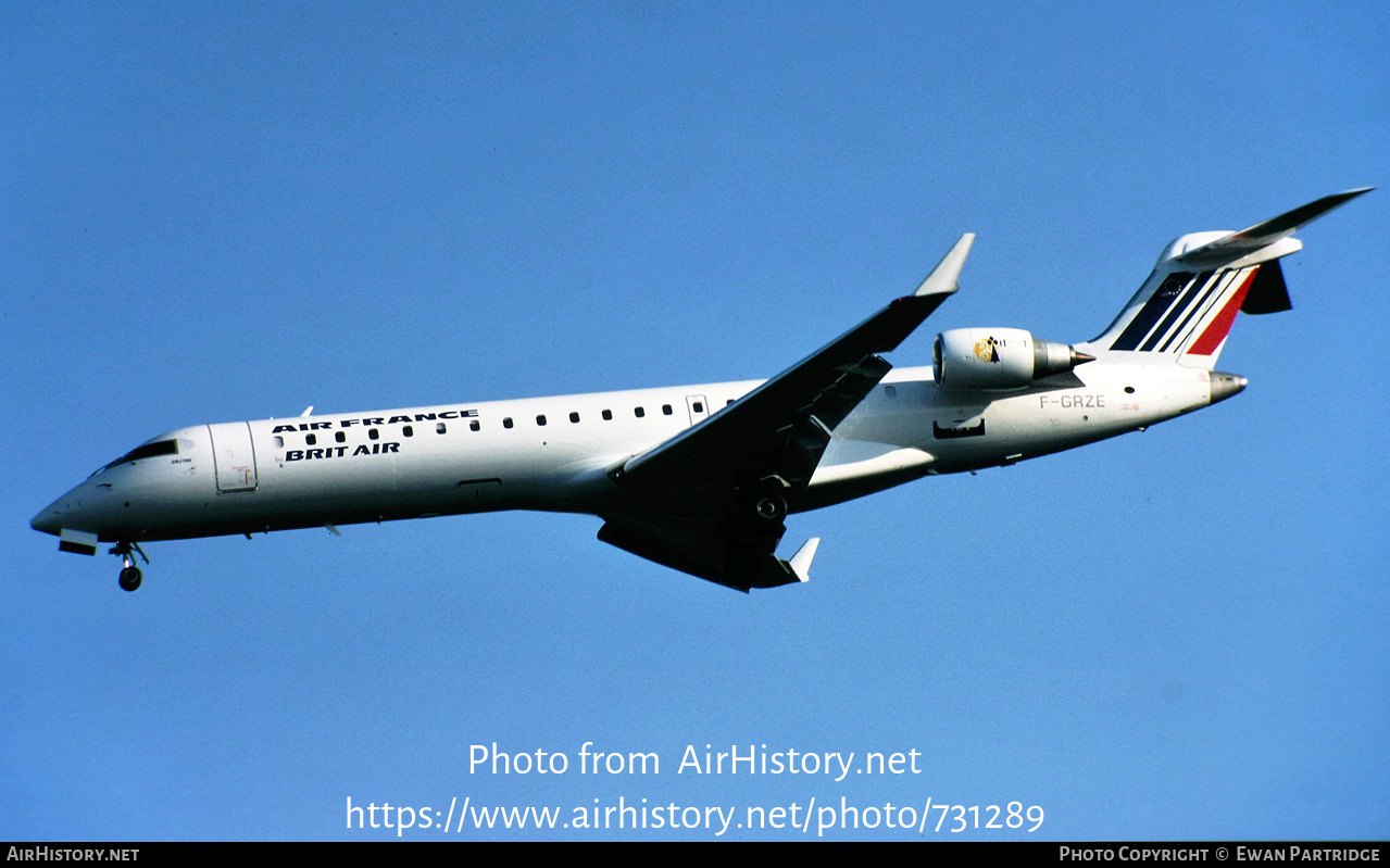 Aircraft Photo of F-GRZE | Bombardier CRJ-701 (CL-600-2C10) | Air France | AirHistory.net #731289