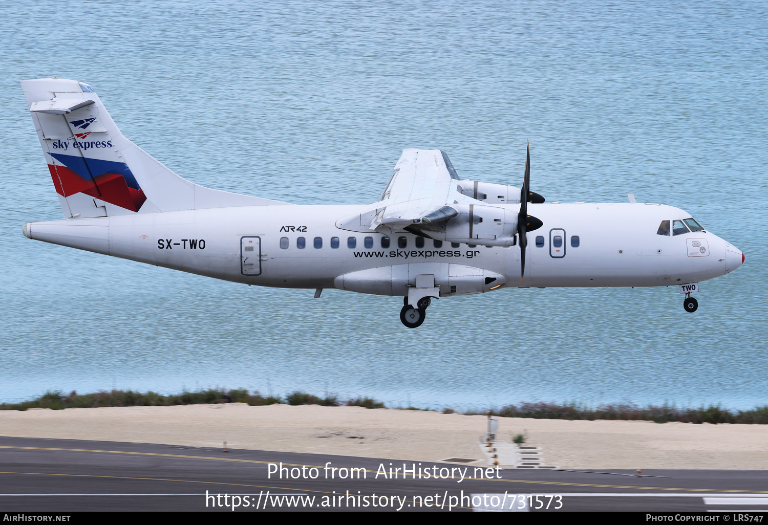 Aircraft Photo of SX-TWO | ATR ATR-42-500 | Sky Express | AirHistory.net #731573