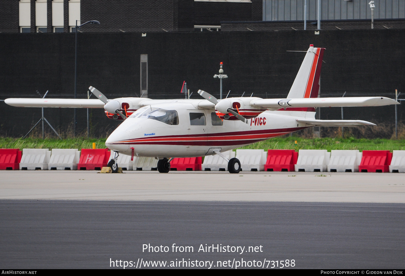 Aircraft Photo of I-VICC | Partenavia P-68B Victor | Aeronike | AirHistory.net #731588