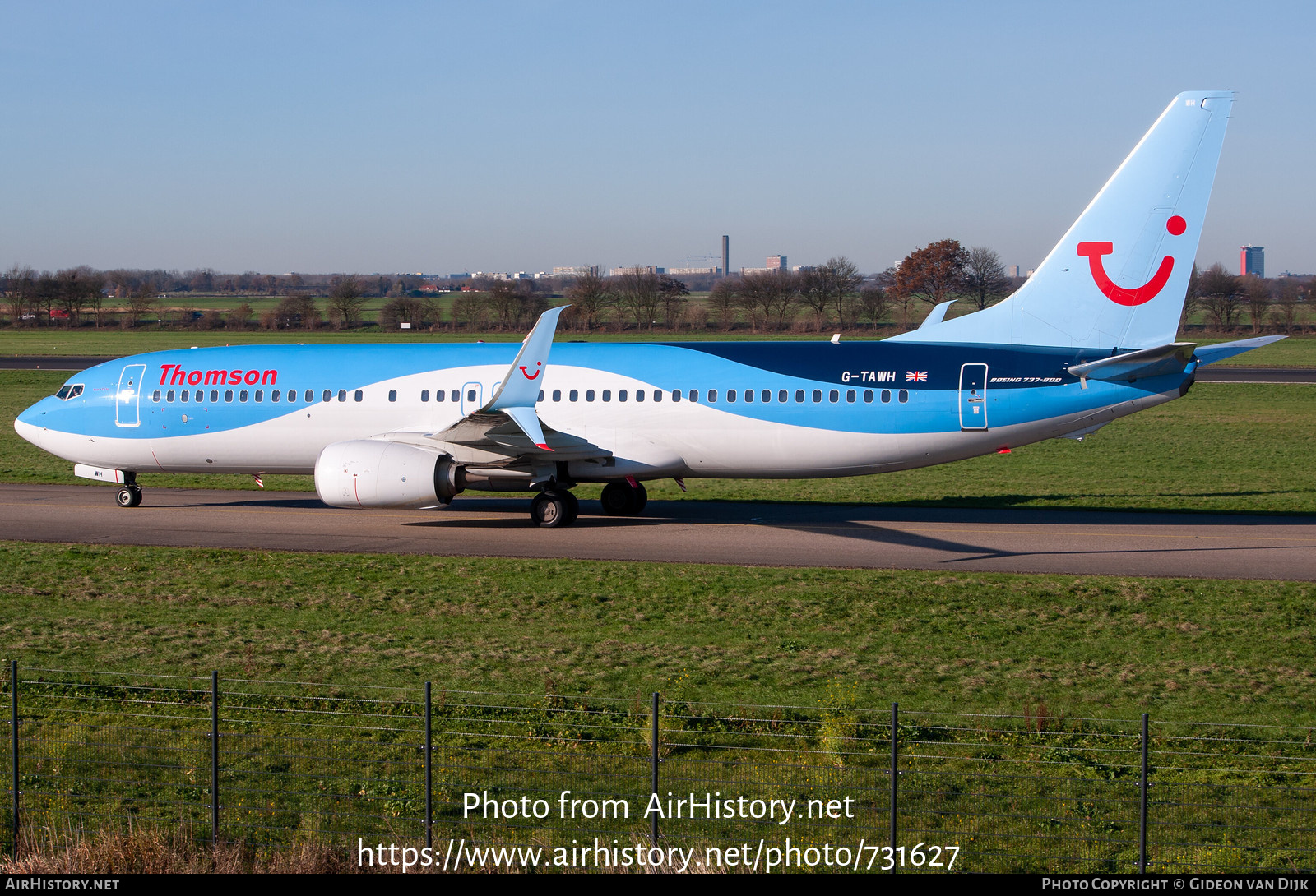 Aircraft Photo of G-TAWH | Boeing 737-8K5 | Thomson Airways | AirHistory.net #731627