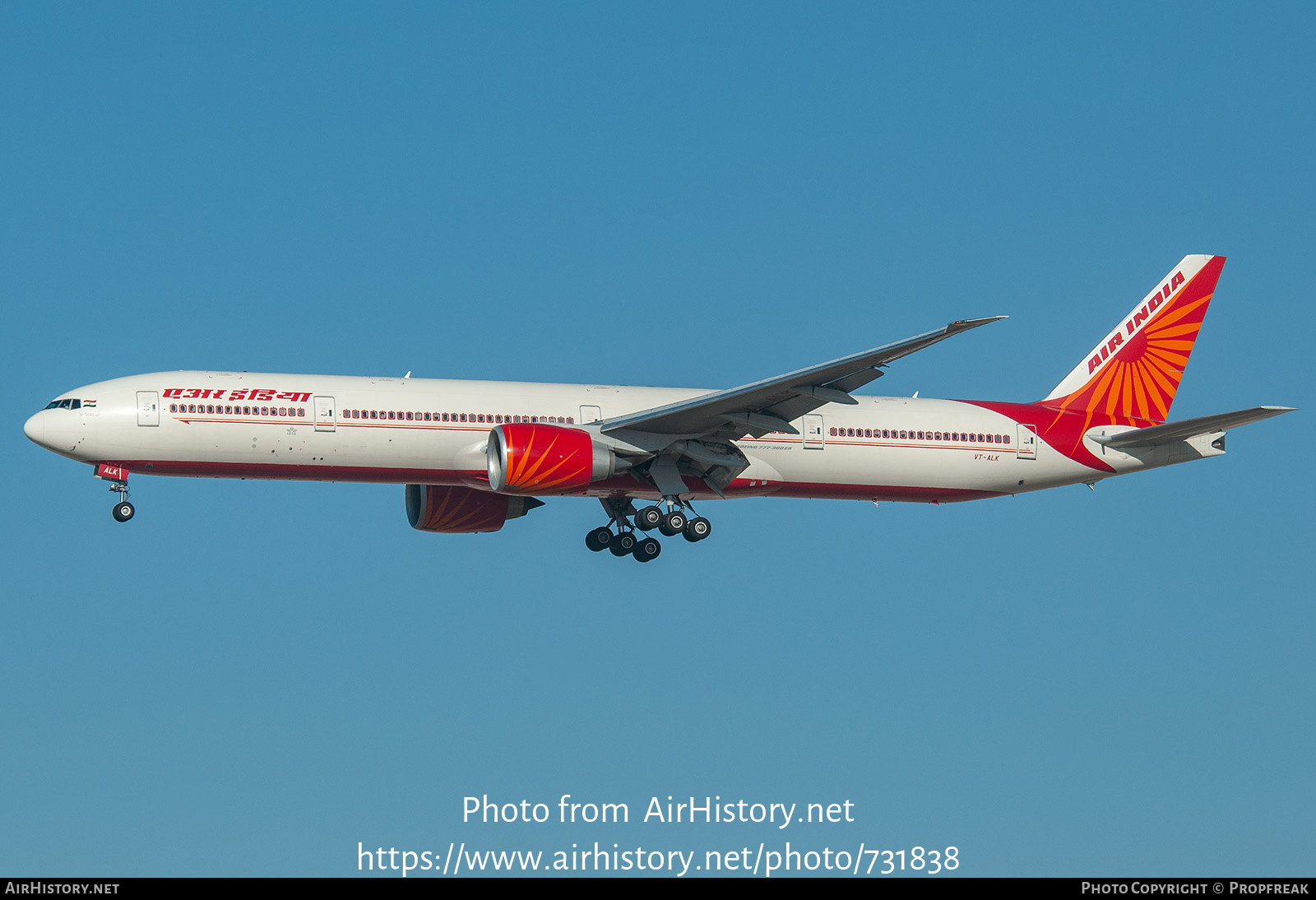 Aircraft Photo of VT-ALK | Boeing 777-337/ER | Air India | AirHistory.net #731838