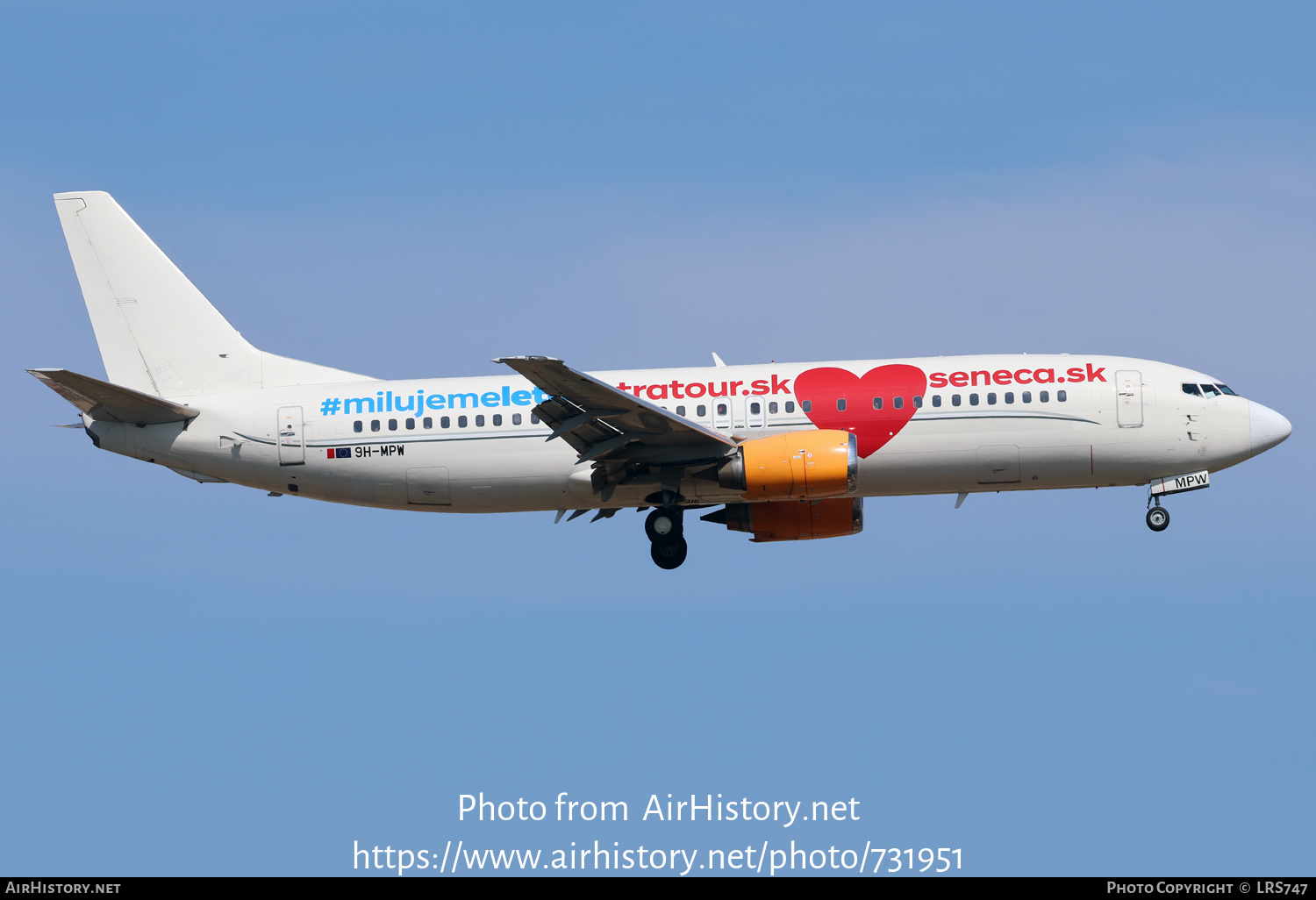 Aircraft Photo of 9H-MPW | Boeing 737-484 | Air Horizont | AirHistory.net #731951