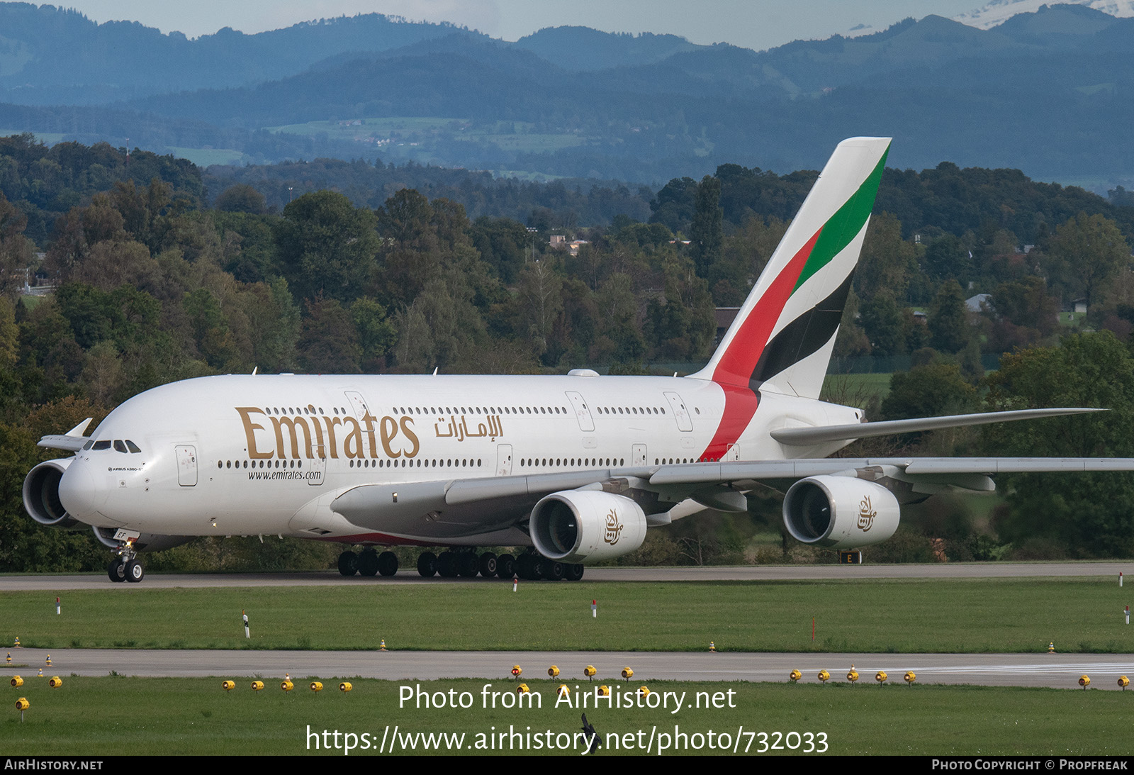 Aircraft Photo of A6-EEF | Airbus A380-861 | Emirates | AirHistory.net #732033