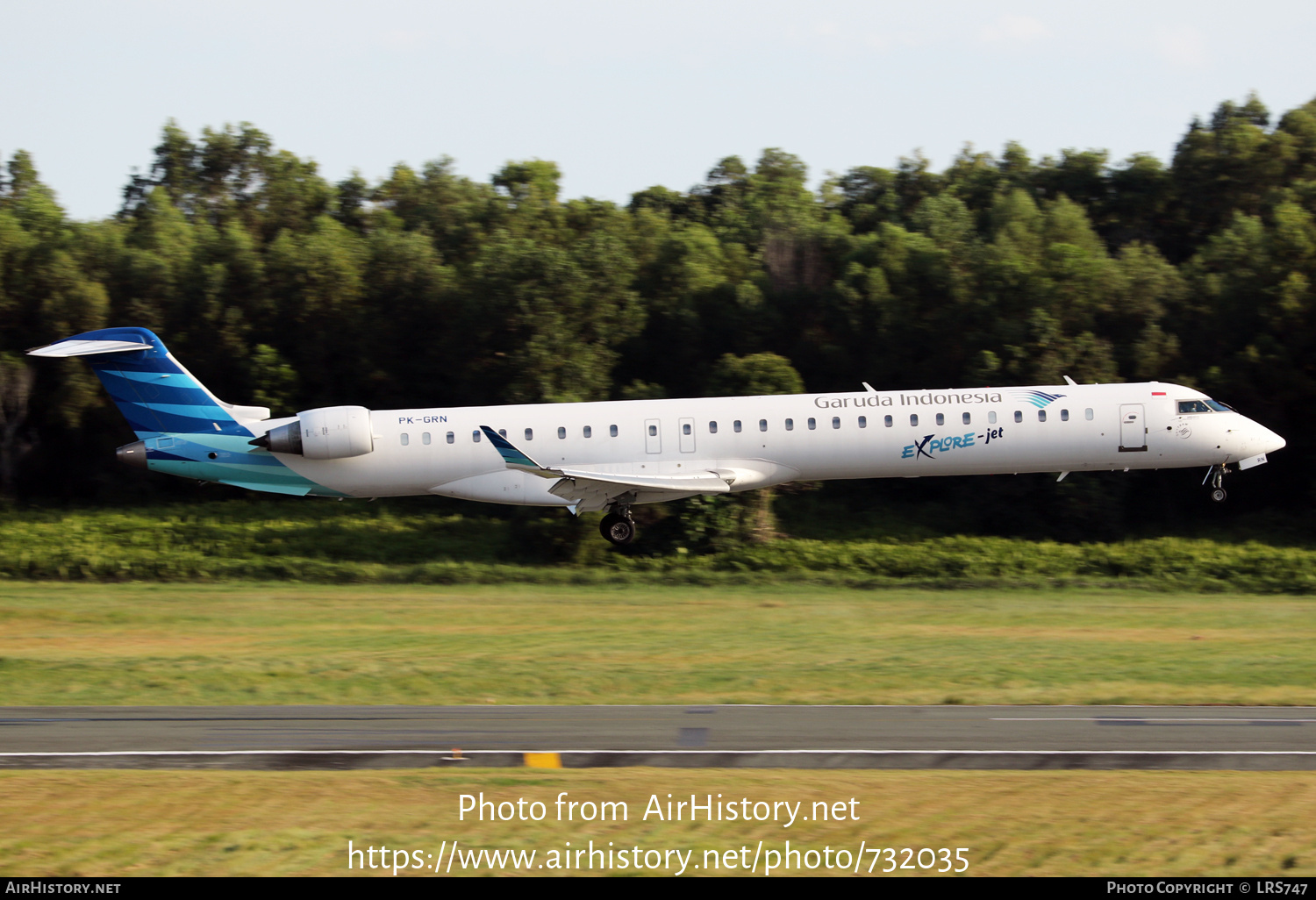 Aircraft Photo of PK-GRN | Bombardier CRJ-1000ER NG (CL-600-2E25) | Garuda Indonesia Explore | AirHistory.net #732035