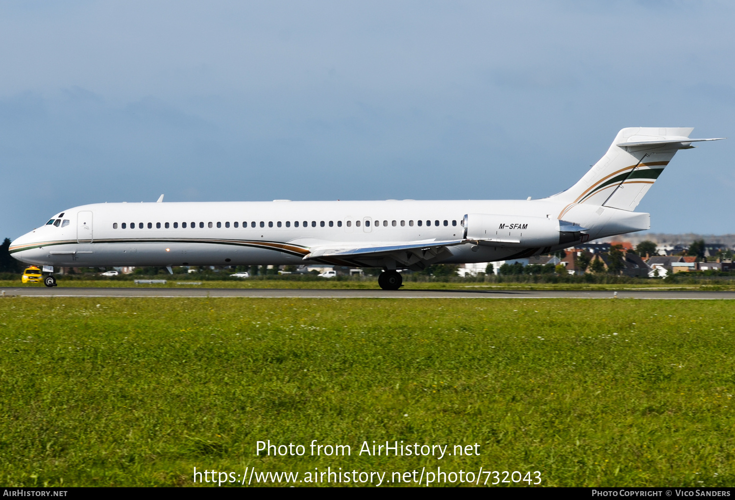 Aircraft Photo of M-SFAM | McDonnell Douglas MD-87 (DC-9-87) | AirHistory.net #732043