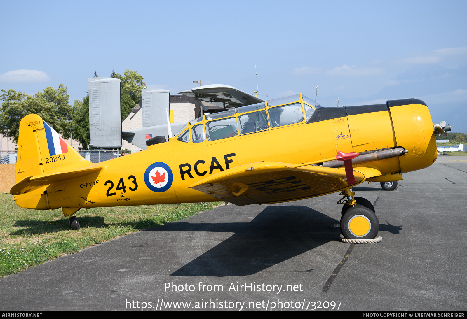 Aircraft Photo of C-FVYF / 243 | North American T-6J Harvard Mk IV | Canada - Air Force | AirHistory.net #732097