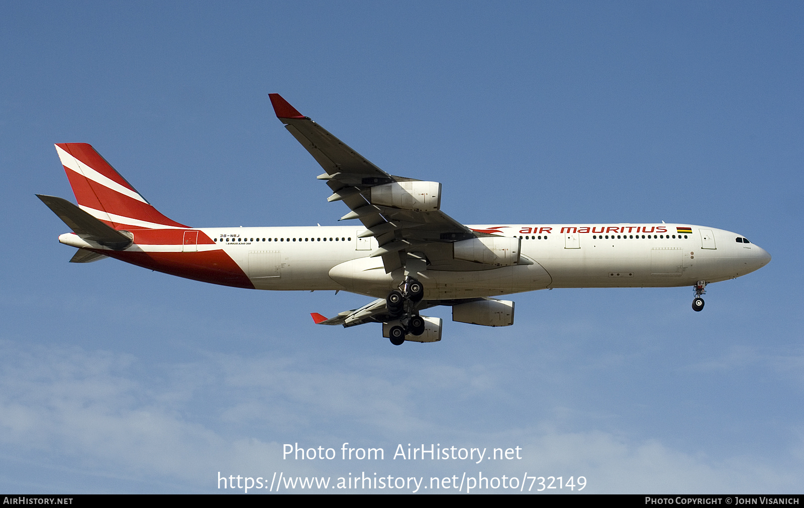 Aircraft Photo of 3B-NBJ | Airbus A340-313 | Air Mauritius | AirHistory.net #732149