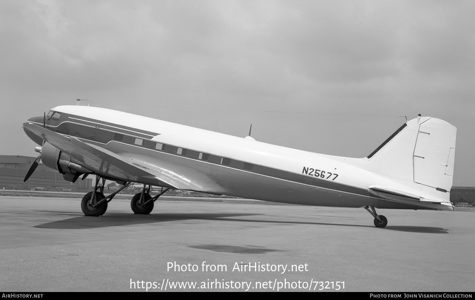 Aircraft Photo of N25677 | Douglas DC-3A | AirHistory.net #732151