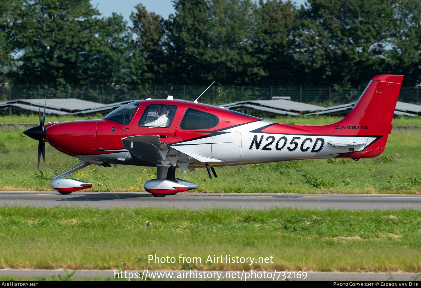 Aircraft Photo of N205CD | Cirrus SR-22T G6-GTS Carbon | AirHistory.net #732169