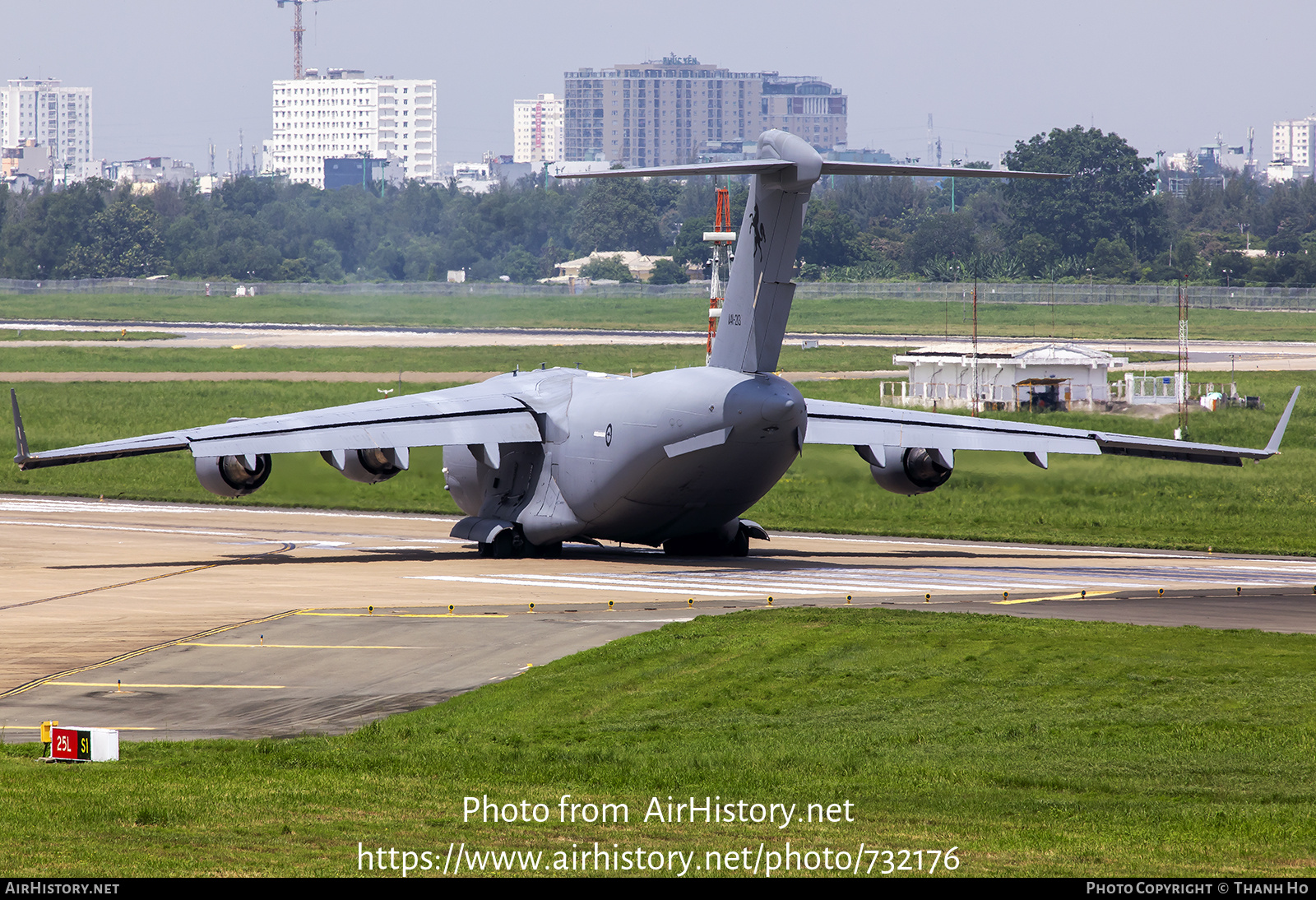 Aircraft Photo of A41-213 | Boeing C-17A Globemaster III | Australia - Air Force | AirHistory.net #732176