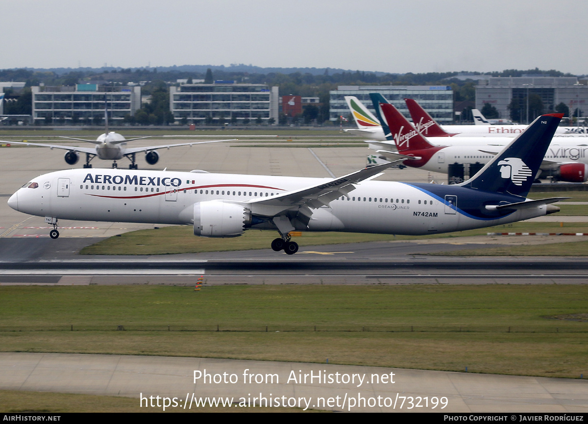 Aircraft Photo of N742AM | Boeing 787-9 Dreamliner | AeroMéxico | AirHistory.net #732199