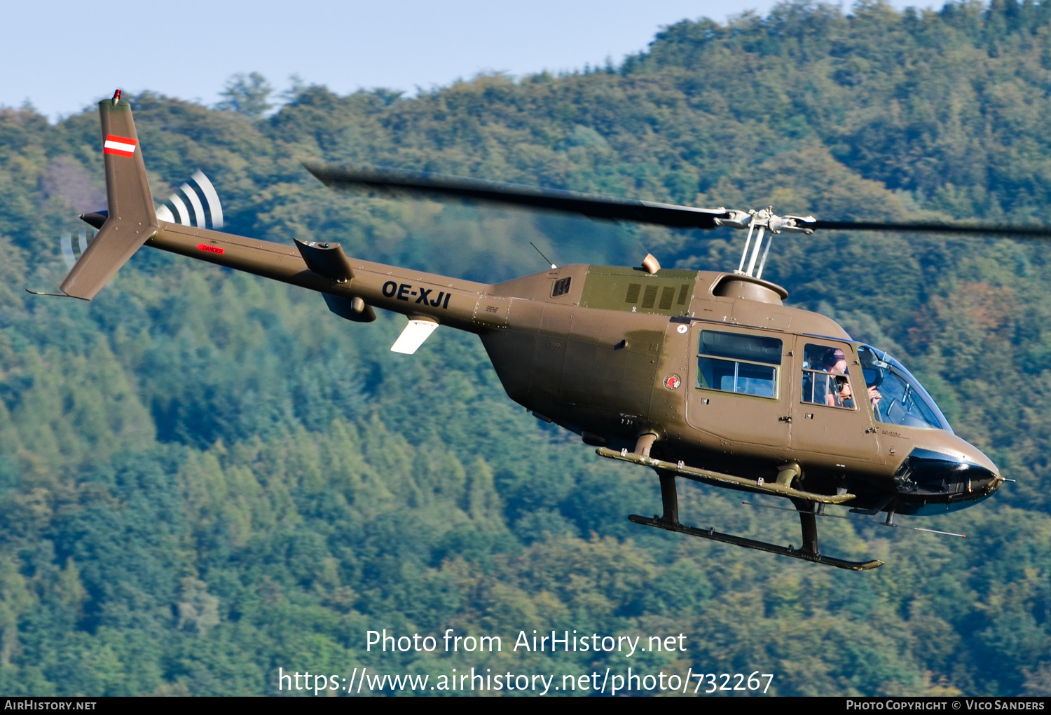 Aircraft Photo of OE-XJI | Bell AB-206A-1 JetRanger | AirHistory.net #732267