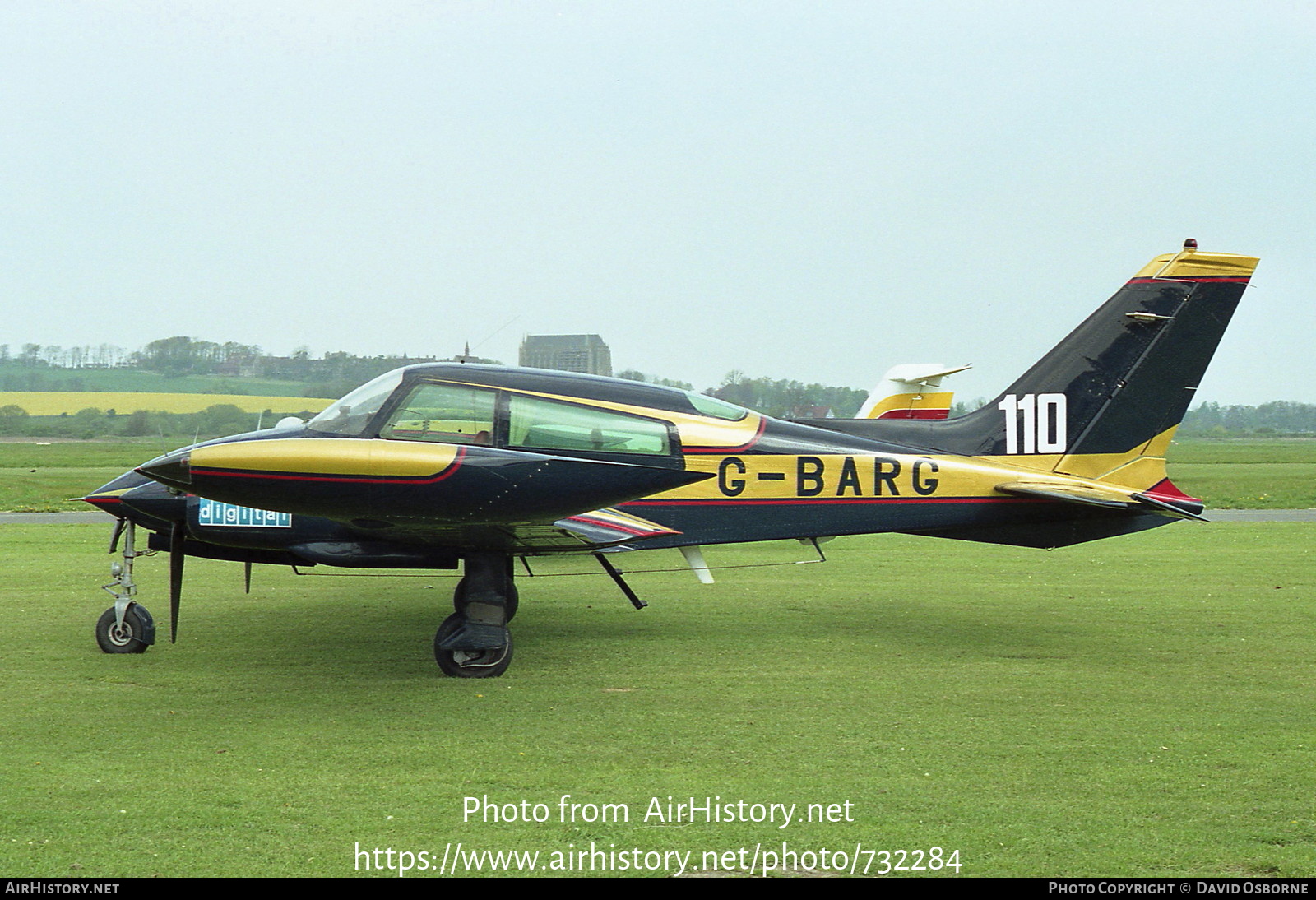 Aircraft Photo of G-BARG | Cessna 310Q | AirHistory.net #732284