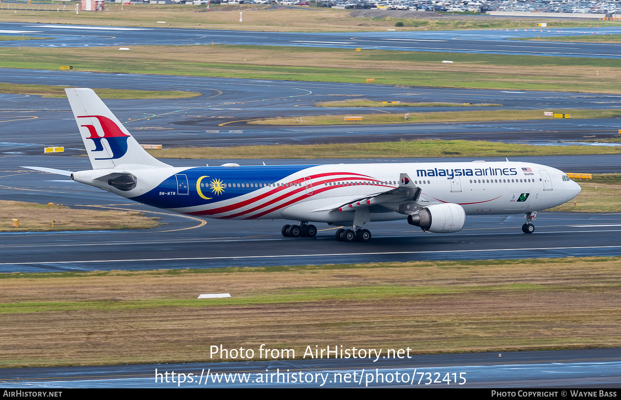 Aircraft Photo of 9M-MTM | Airbus A330-323 | Malaysia Airlines | AirHistory.net #732415