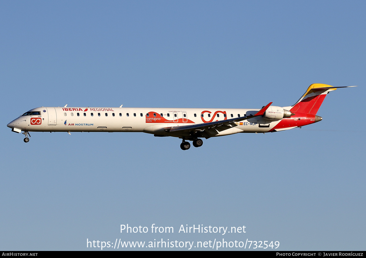 Aircraft Photo of EC-MJP | Bombardier CRJ-1000ER NG (CL-600-2E25) | Iberia Regional | AirHistory.net #732549