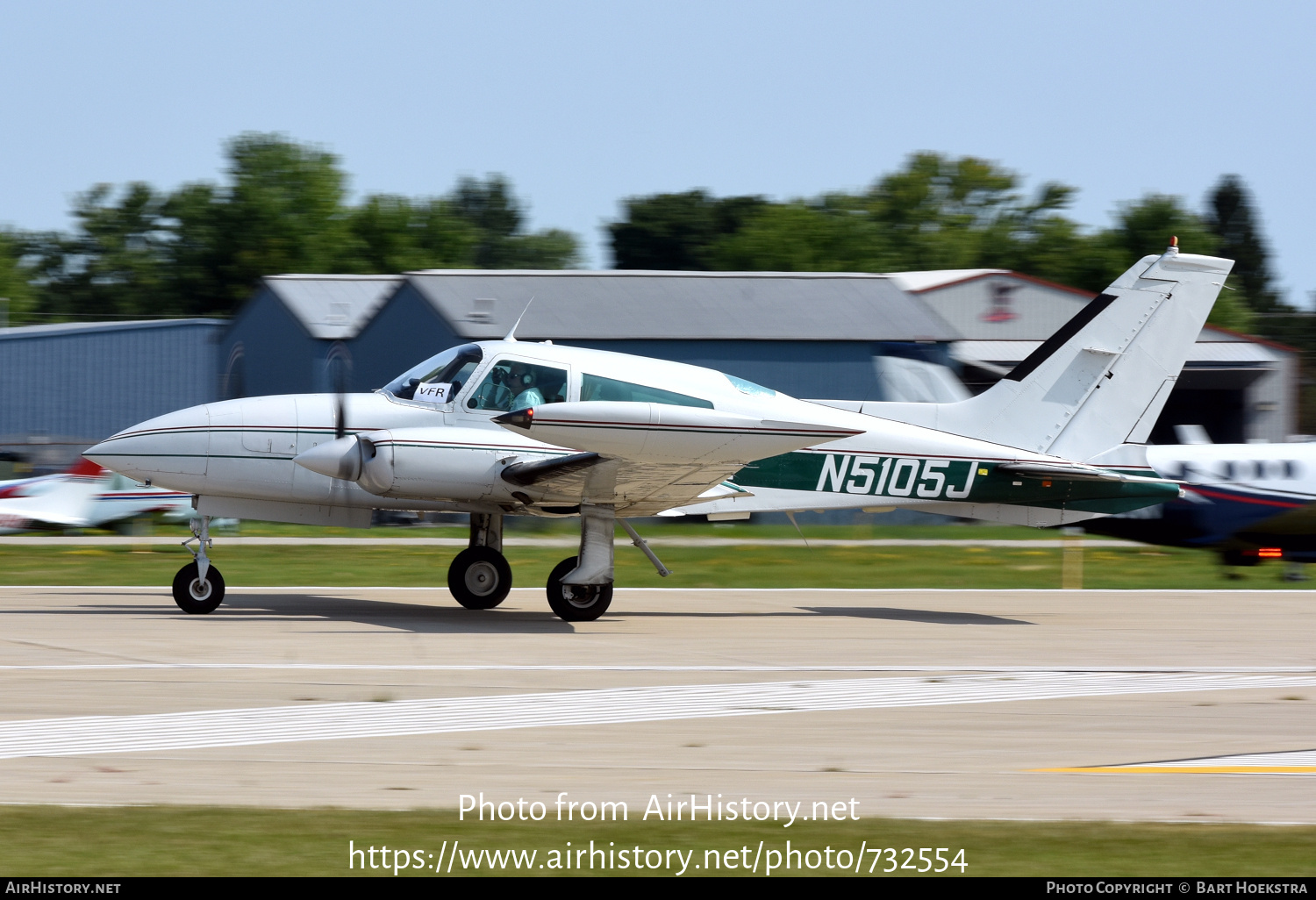 Aircraft Photo of N5105J | Cessna 310R | AirHistory.net #732554