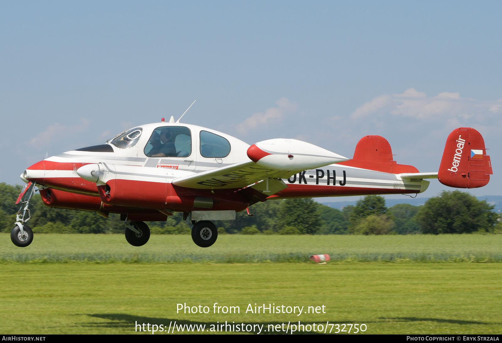 Aircraft Photo of OK-PHJ | Let L-200A Morava | BemoAir Letecká škola | AirHistory.net #732750