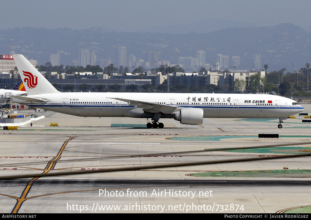 Aircraft Photo of B-2033 | Boeing 777-39L/ER | Air China | AirHistory.net #732874