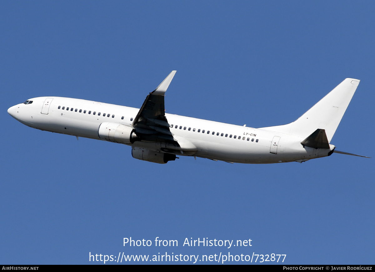 Aircraft Photo of LY-CIN | Boeing 737-83N | AirHistory.net #732877