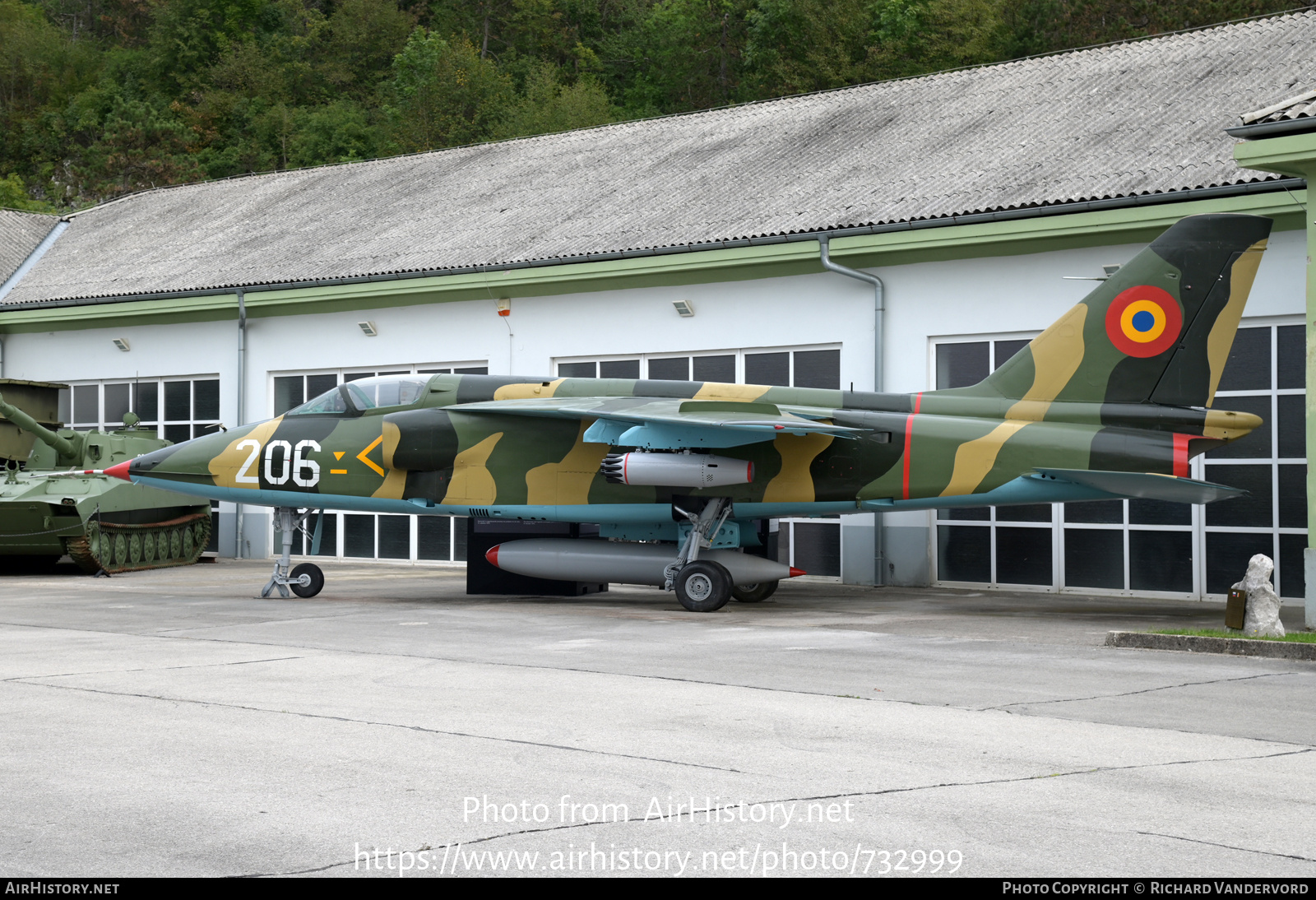 Aircraft Photo of 206 | Craiova IAR-93MB Vultur | Romania - Air Force | AirHistory.net #732999