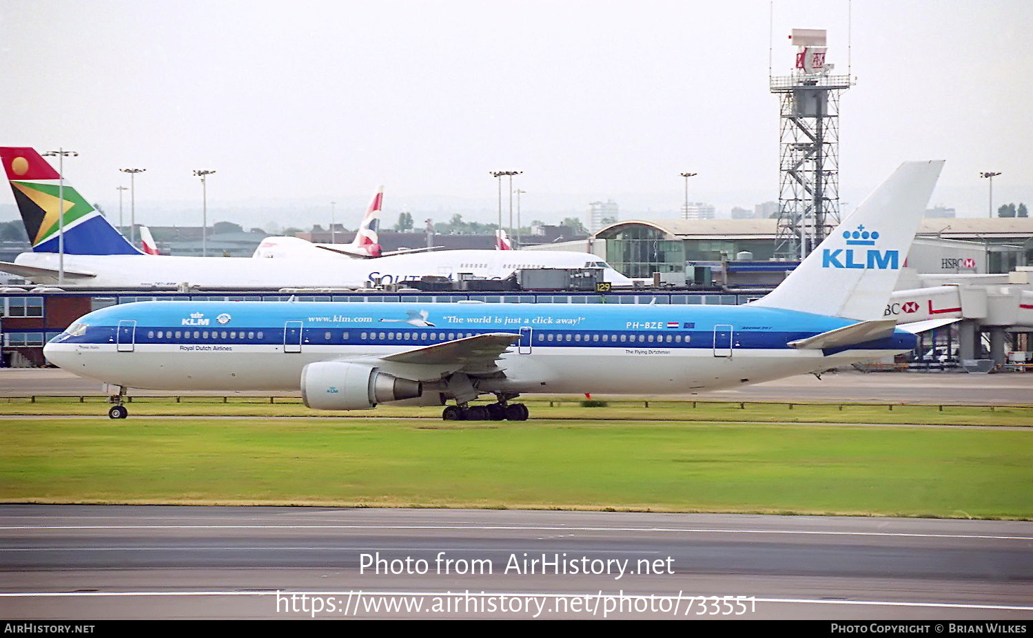 Aircraft Photo of PH-BZE | Boeing 767-306/ER | KLM - Royal Dutch Airlines | AirHistory.net #733551