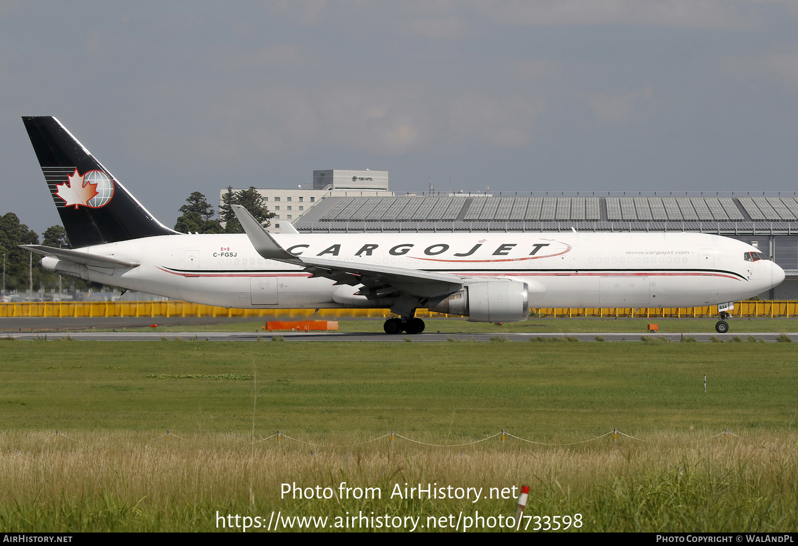 Aircraft Photo of C-FGSJ | Boeing 767-39H/ER | Cargojet | AirHistory.net #733598