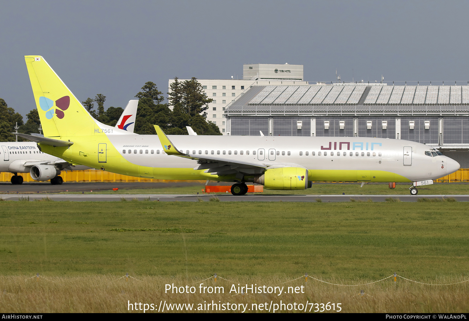 Aircraft Photo of HL7561 | Boeing 737-8B5 | Jin Air | AirHistory.net #733615