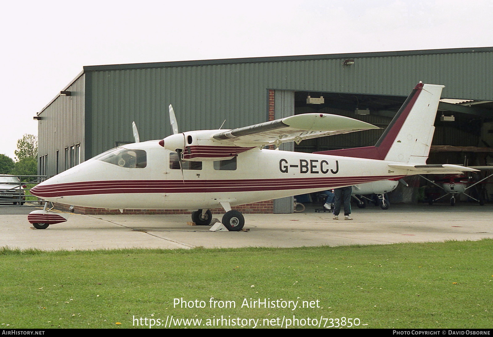 Aircraft Photo of G-BECJ | Partenavia P-68B Victor | AirHistory.net #733850