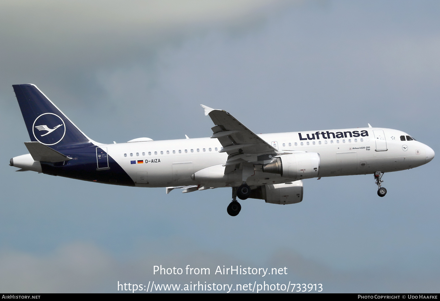 Aircraft Photo of D-AIZA | Airbus A320-214 | Lufthansa | AirHistory.net #733913