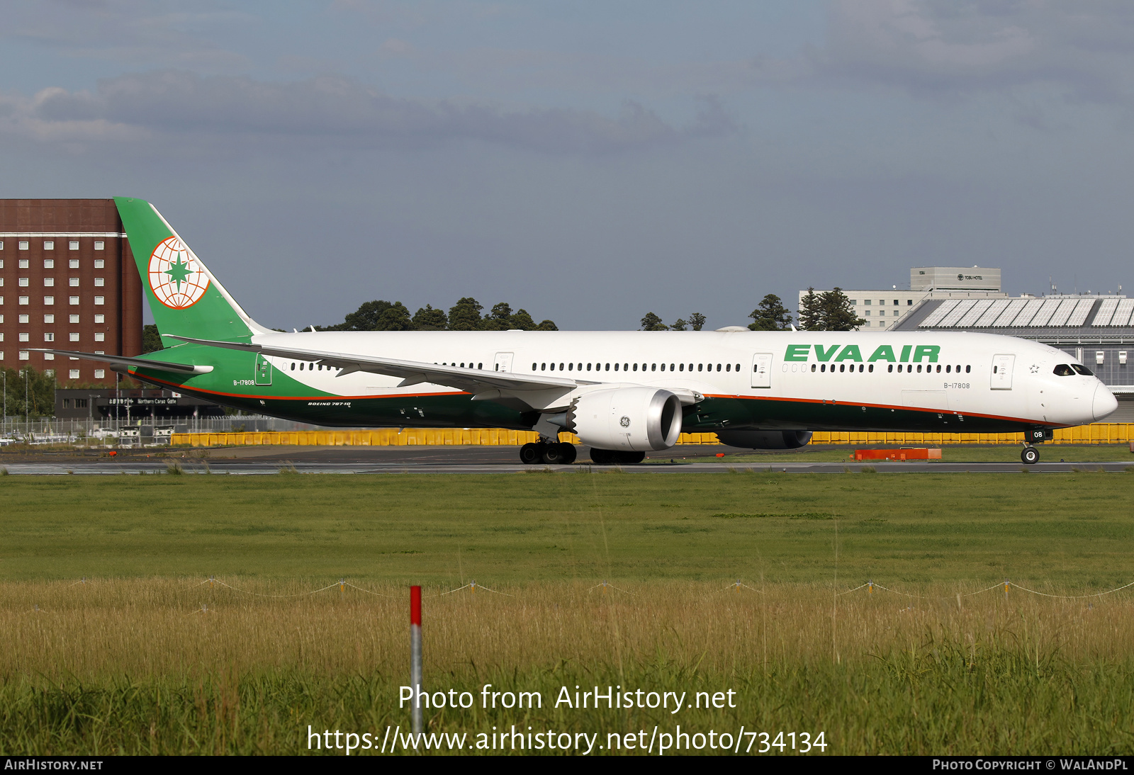 Aircraft Photo of B-17808 | Boeing 787-10 Dreamliner | EVA Air | AirHistory.net #734134