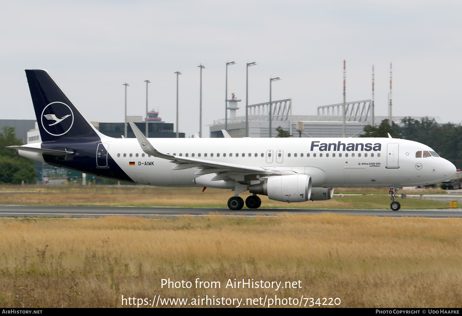 Aircraft Photo of D-AIWK | Airbus A320-214 | Lufthansa | AirHistory.net #734220